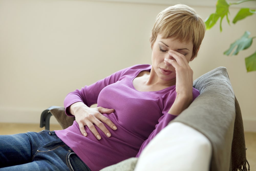 Co może powodować ból żołądka po jedzeniu?